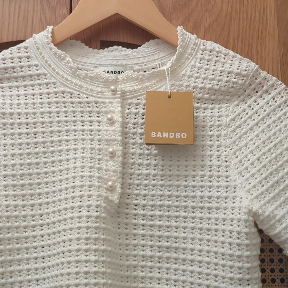 NWT Sandro White Knit Top - Roxelane Short Sleeve Sweater Size Small - Picture 2 of 5